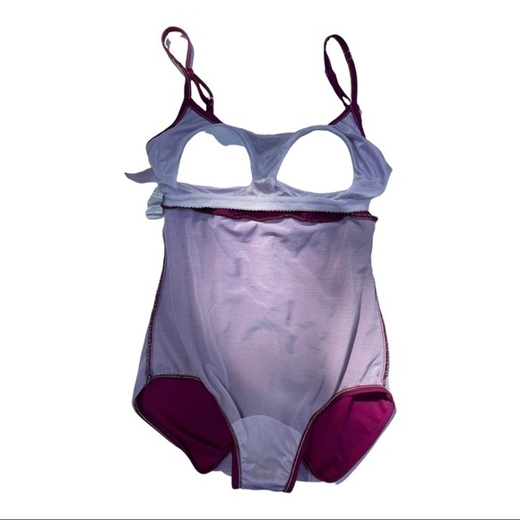 𝅺rise Marie Reid flutter top one piece swim suit fuchsia. Size 10. - Picture 8 of 10